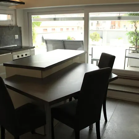 Caesars Penthouse Apartman *